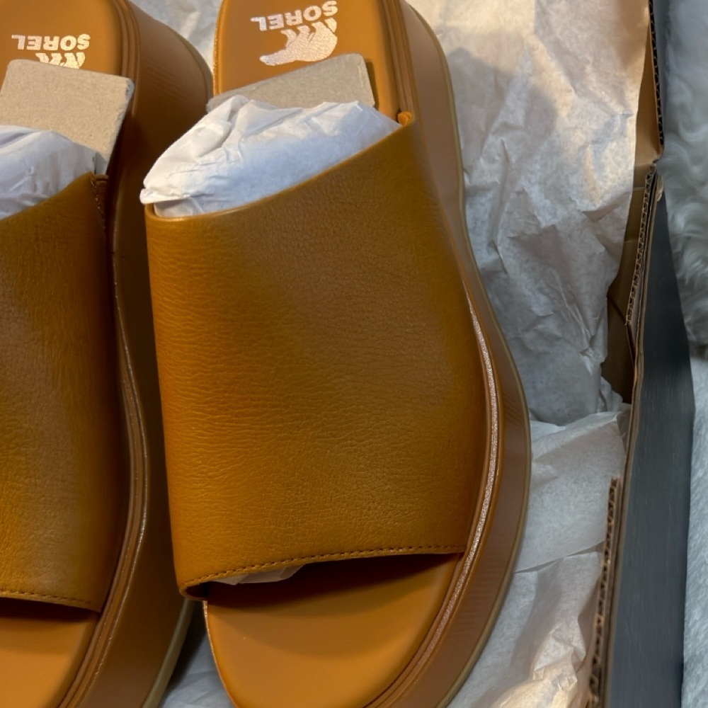Sorel Women's Dayspring™ Slide Sandal, Canyon Gold, Gum, 10.5- New in Box - Picture 10 of 14